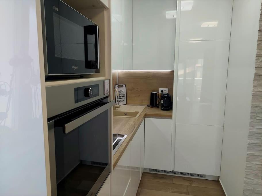 Valux Apartman Пула Экстерьер фото