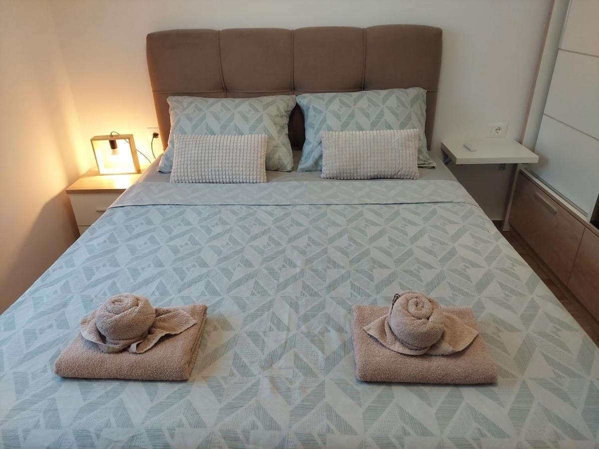 Valux Apartman Пула Экстерьер фото