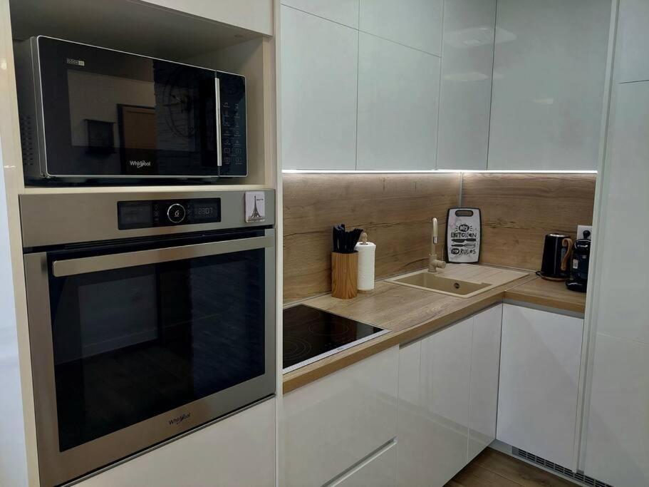 Valux Apartman Пула Экстерьер фото